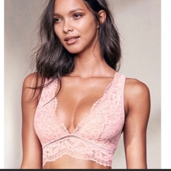 Victoria Secret Body by Victoria Bralette - Picture 4 of 9